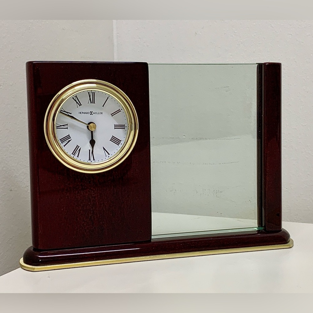 Howard Miller Gold Trim Rosewood Quartz Mineral Glass Picture Frame Desk Clock